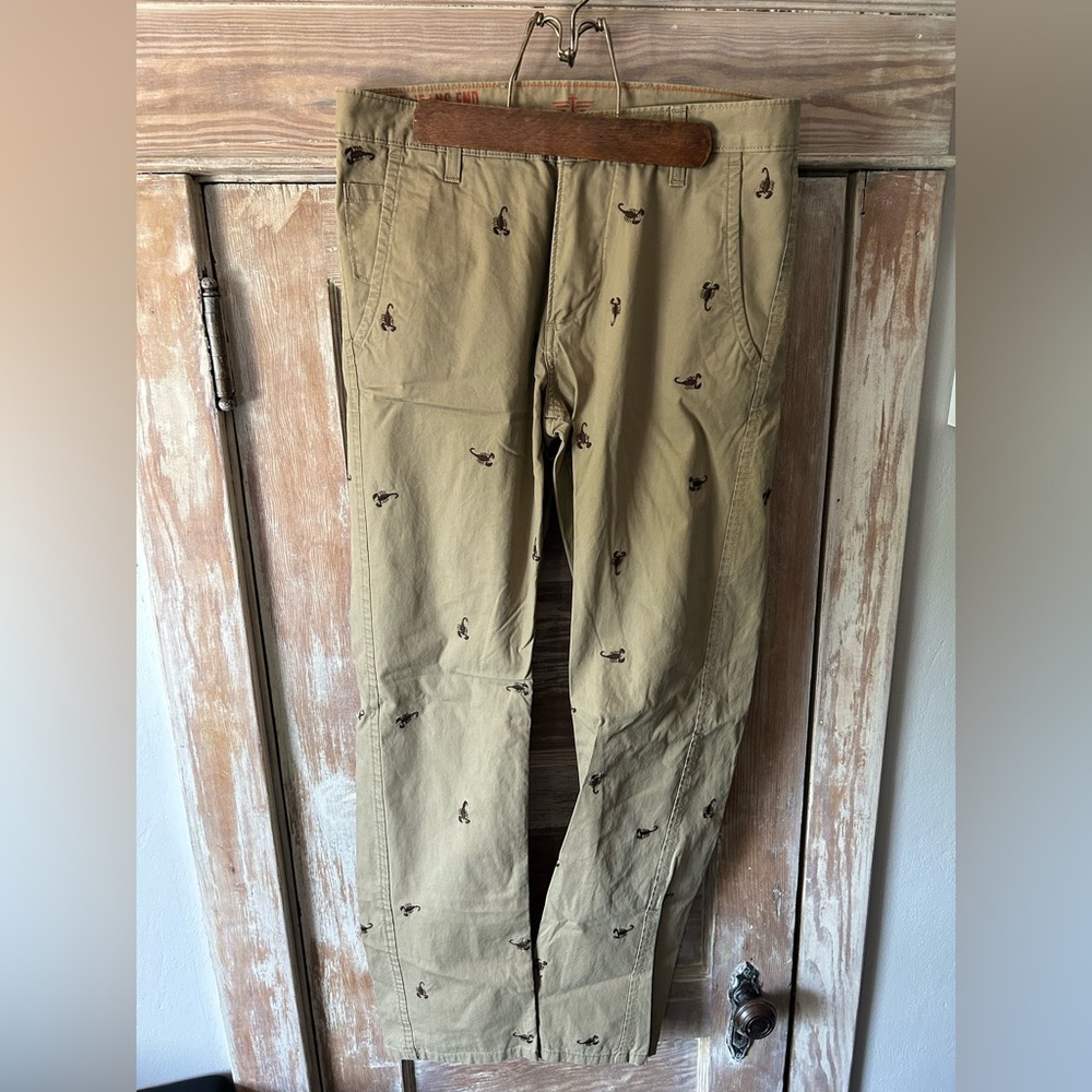 Dockers Pants